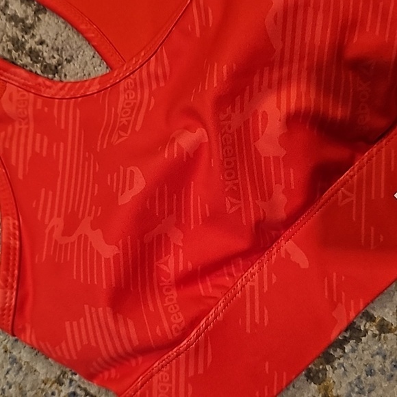 Reebok Women's Prime Essential Medium Impact Sports Bra - Picture 4 of 4